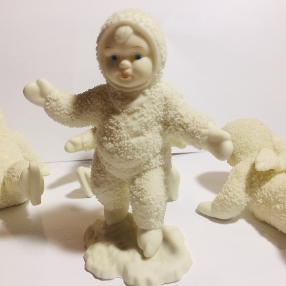 Snowbabies “All Fall Down” Department 56 - Picture 6 of 16